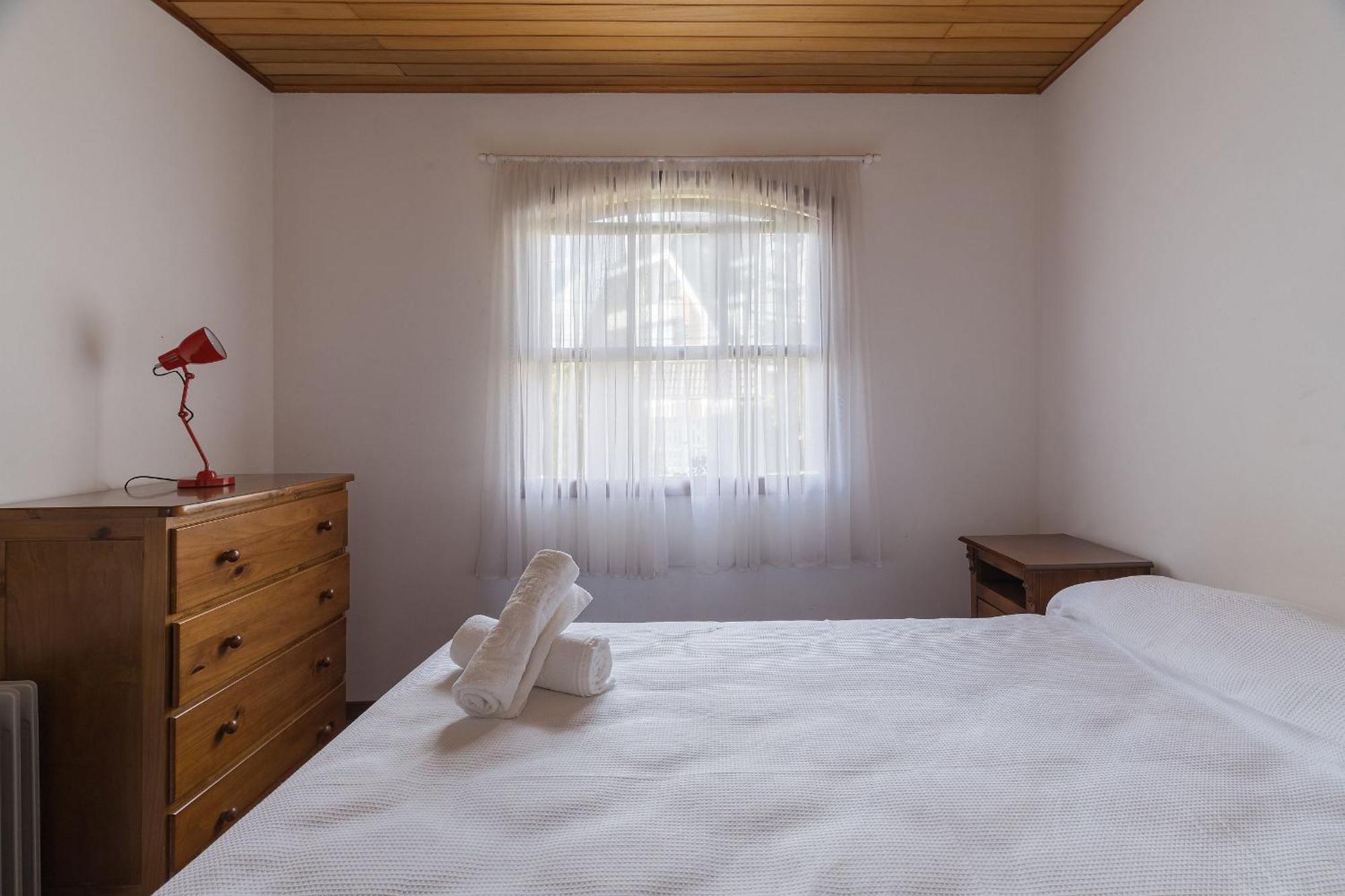 Casa Espacosa C/lareira Em Ras175 Holiday home *