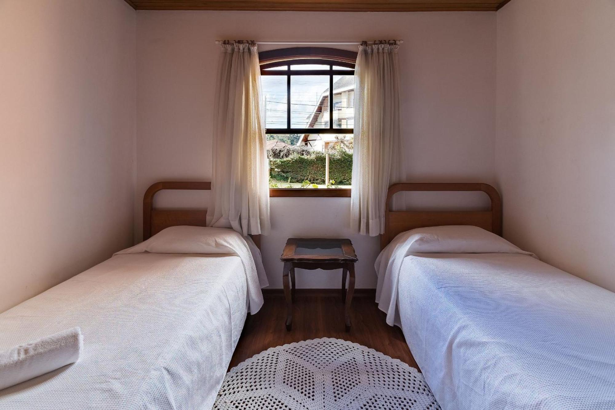 Casa Espacosa C/lareira Em Ras175 Holiday home *