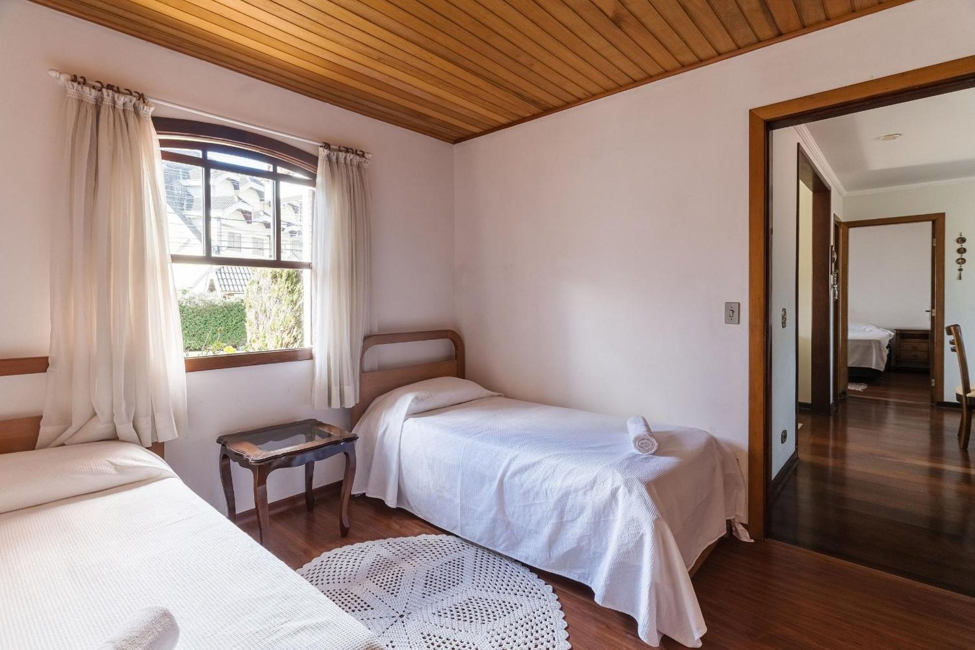 Casa Espacosa C/lareira Em Ras175 Holiday home