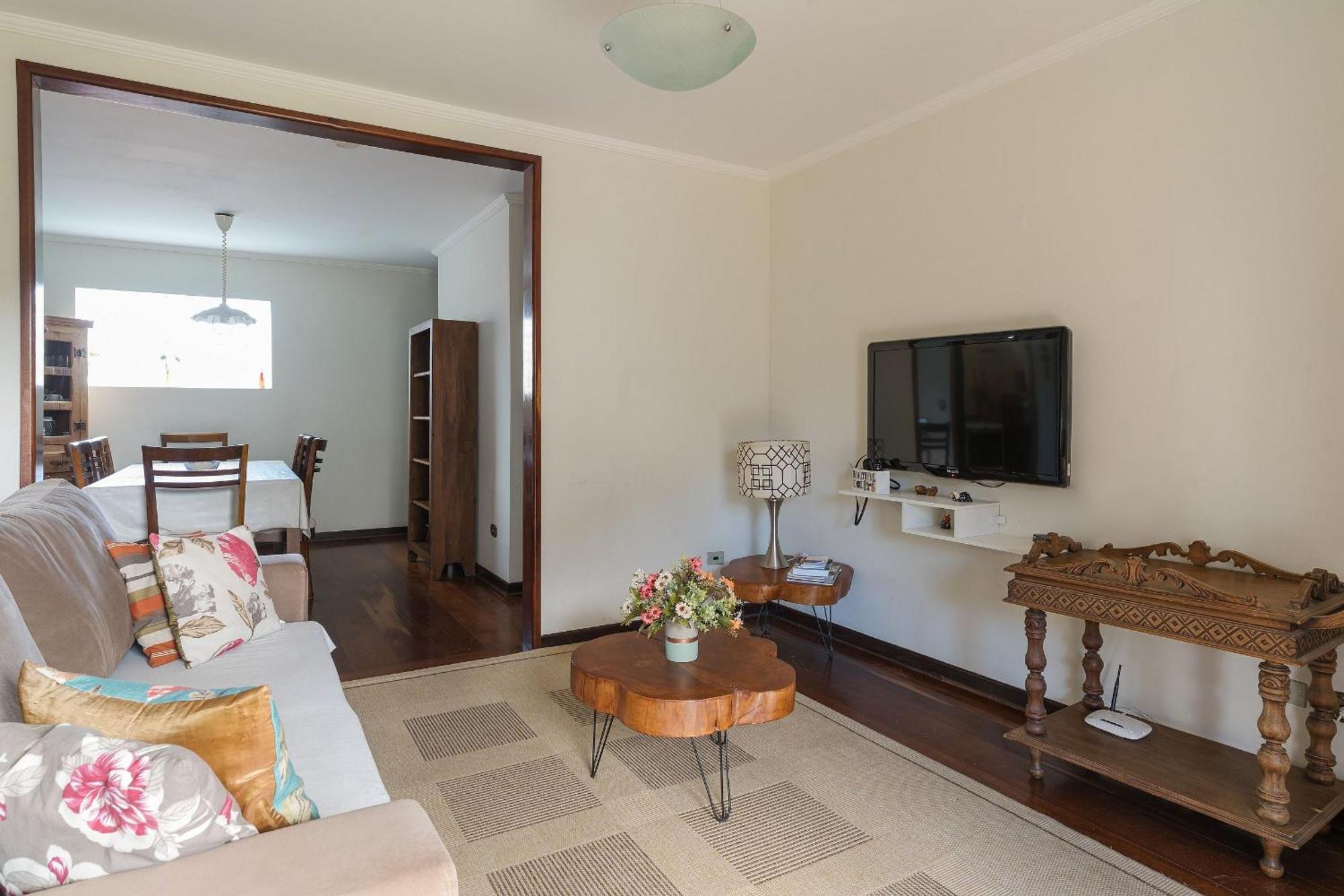 Casa Espacosa C/lareira Em Ras175 Holiday home *