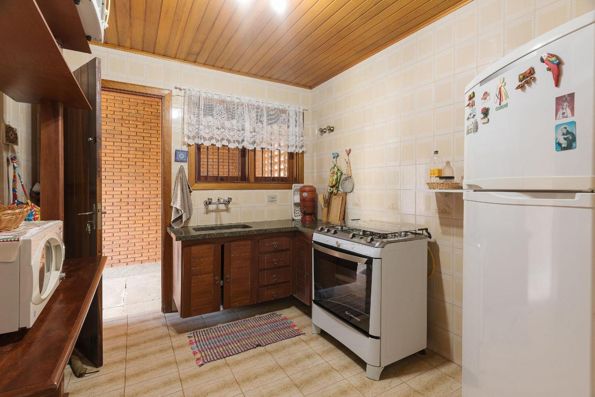 Casa Espacosa C/lareira Em Ras175 Campos do Jordao