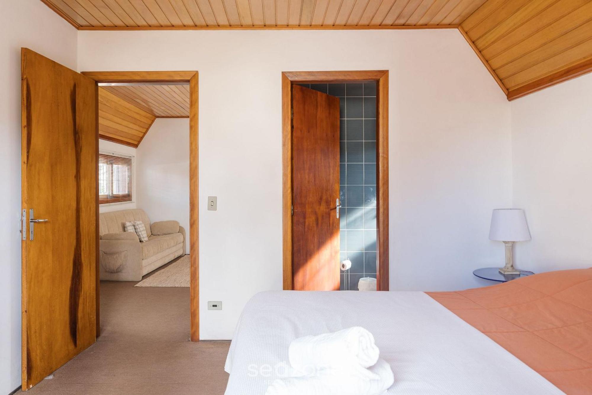 Casa Espacosa C/lareira Em Ras175 Holiday home Campos do Jordao