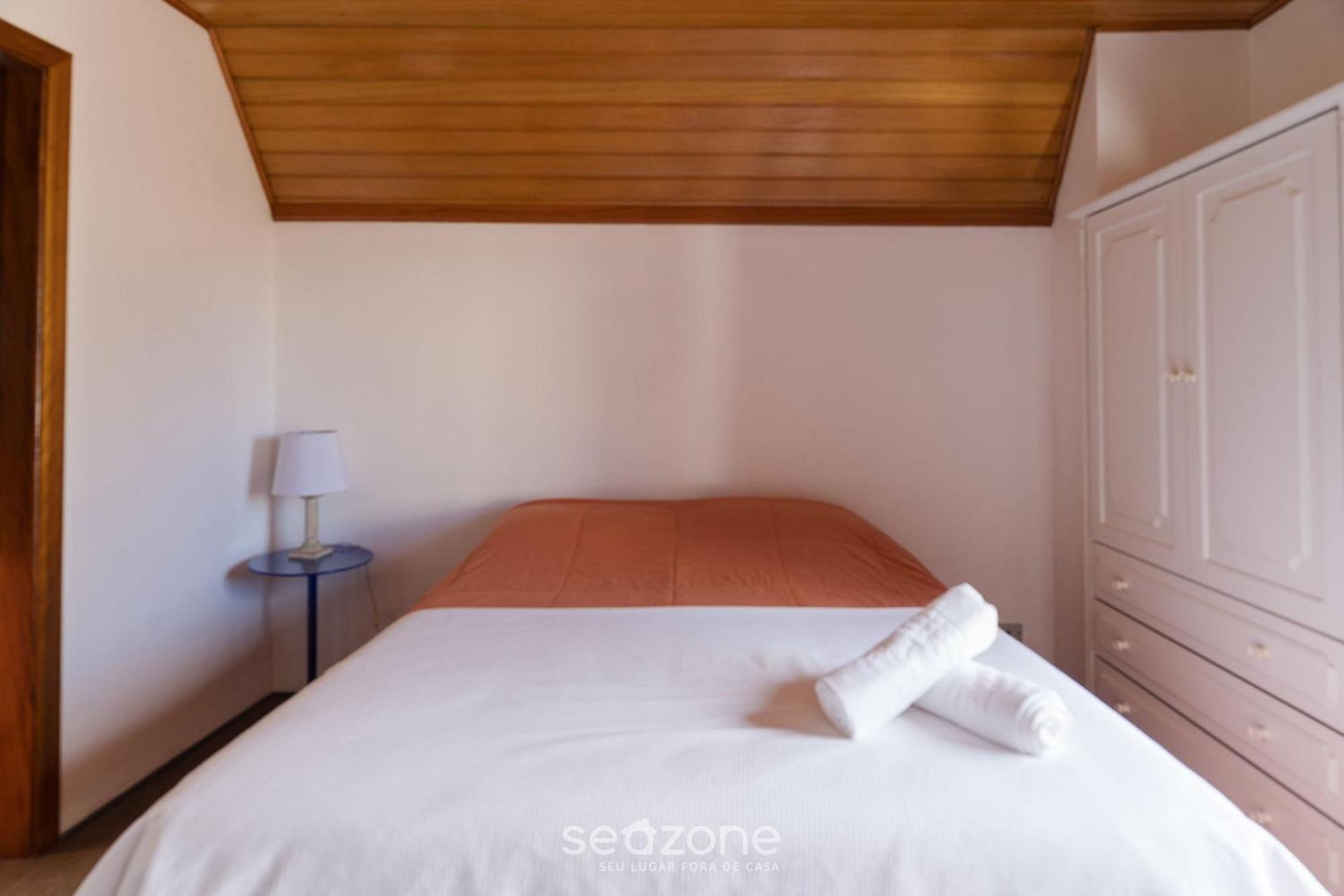 度假居 Casa Espacosa C/lareira Em Ras175 *